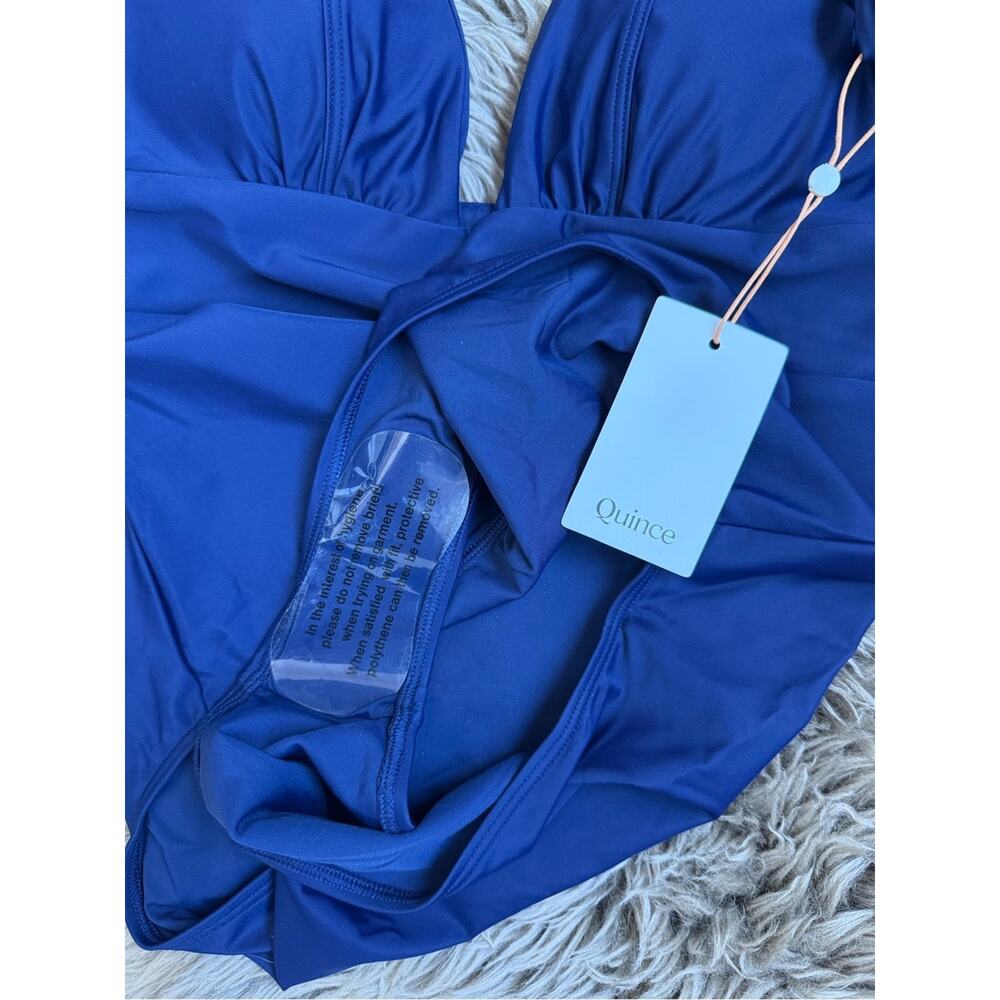 NEW Quince Italian Plunge One Piece Swimsuit Deep Navy Blue Medium Bathing Suit - Picture 5 of 8